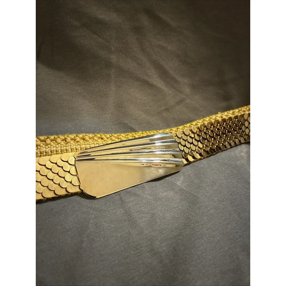 Vintage Brass Stretch Belt Golden Fin Shell Buckle Mermaid Scales 70s Retro